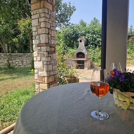 Daire Marolea- Your In Istria
