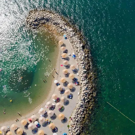 Marolea- Your In Istria